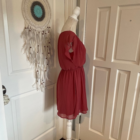 LUSH Burgundy/Maroon Harper Chiffon Dolman Sleeve Dress – Size S - Picture 6 of 10
